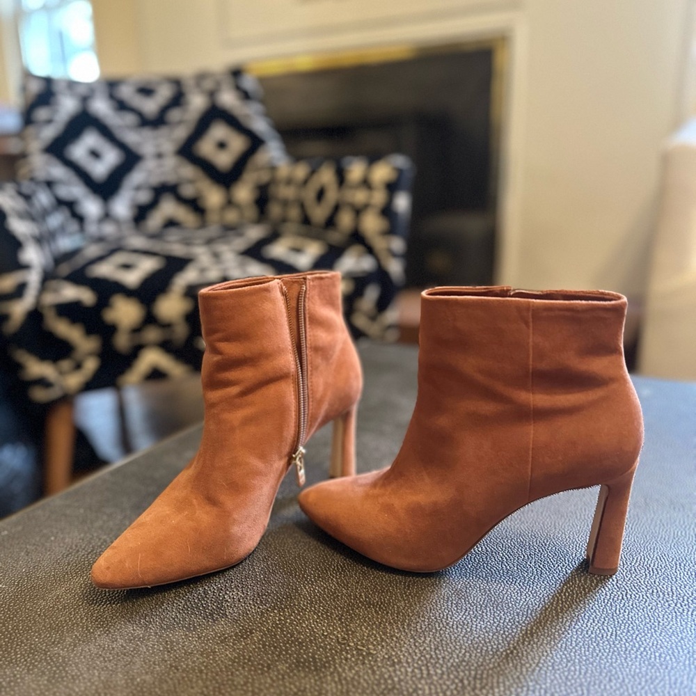 Antonio Melani Brown Suede Booties – Size 7.5